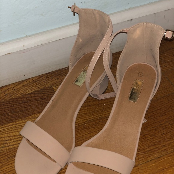 Shoes - Picture 2 of 3